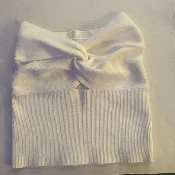 Twisted White Strapless Knit Tank Top White Knit Bandeau crop Top. Large - Picture 1 of 9